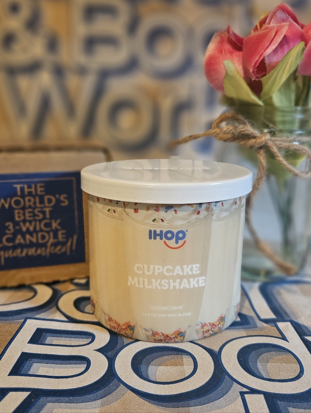 NWT Goose Creek IHOP Cupcake Milkshake 3-wick Candle - White